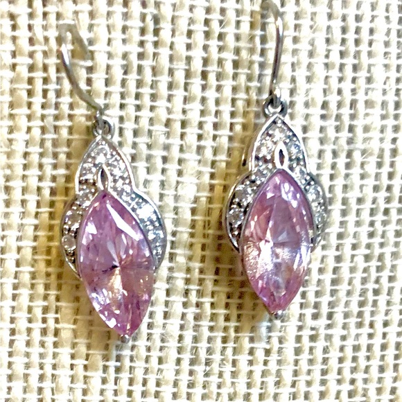 Jewelry - Pink ice Marquee earrings